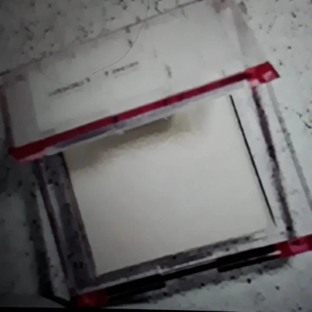 New About Face Light Lock This Bliss